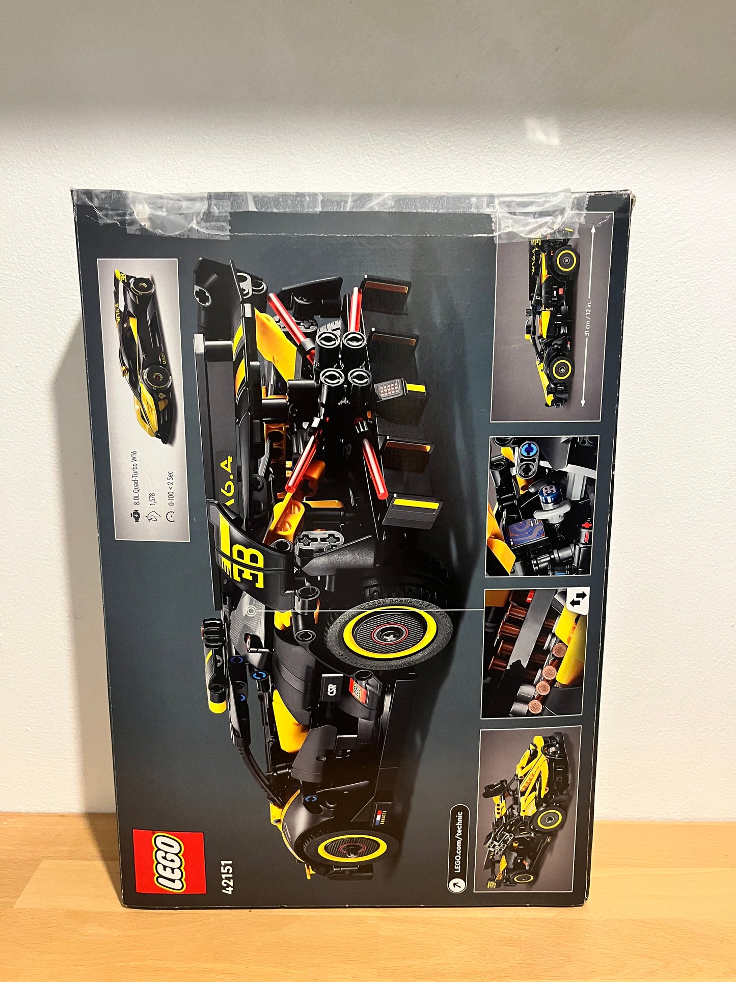 Set LEGO® Technic #42151 Bugatti Bolide( Lego d'occasion vendu avec boîte et notice.)